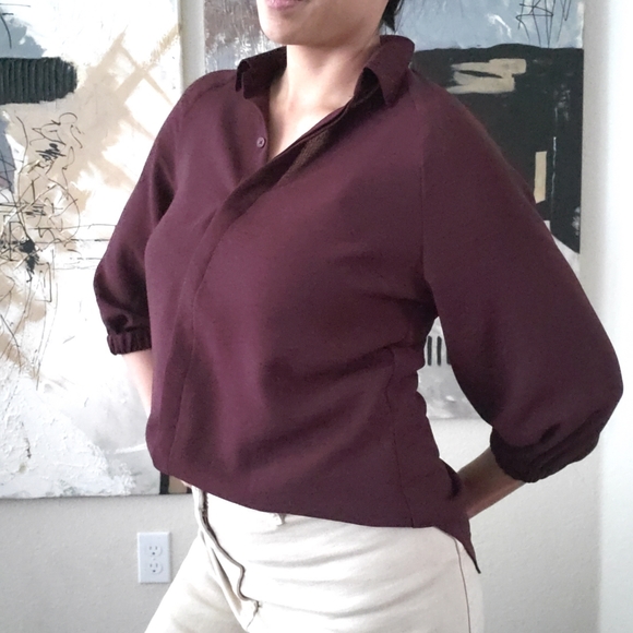 NWT Express Hidden Button Down Top RED Women Small - Picture 6 of 6